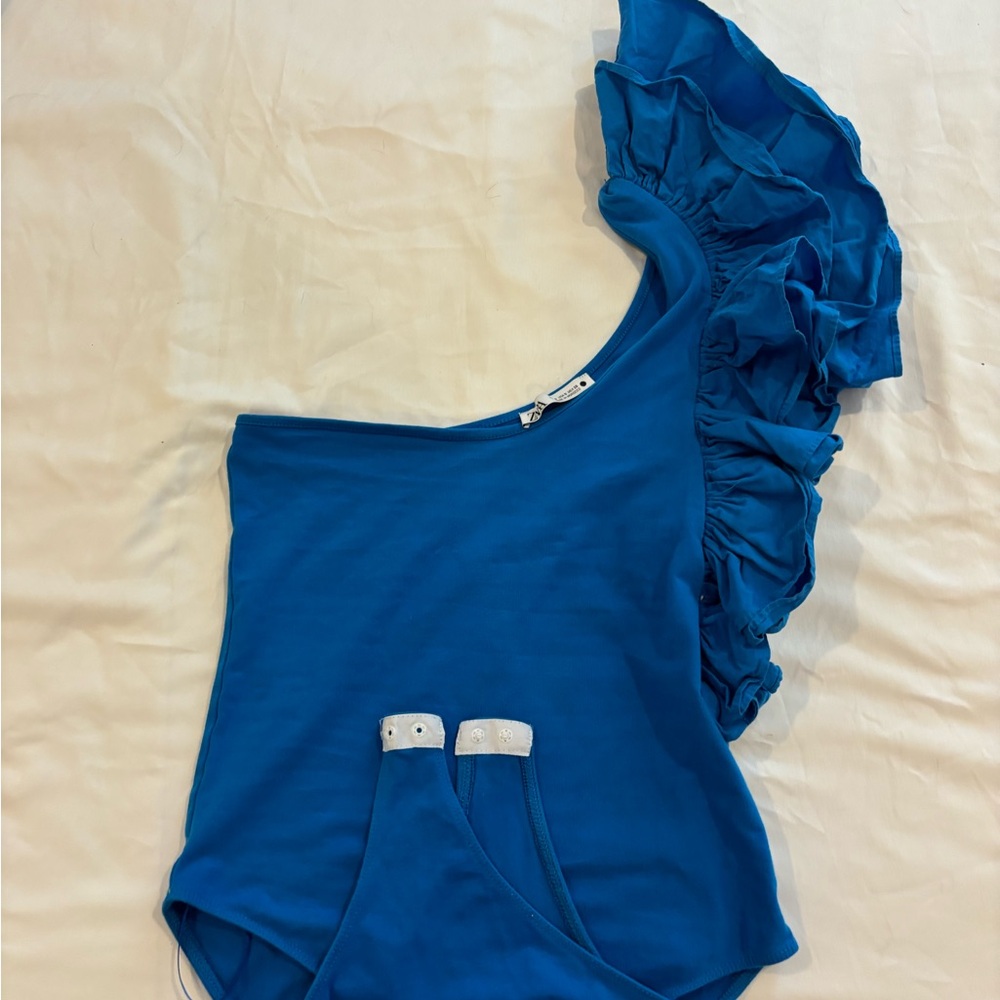 Zara One Shoulder Blue Ruffle Bodysuit - Picture 2 of 5